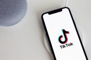 chi ha più follower su Tik Tok nel mondo. 